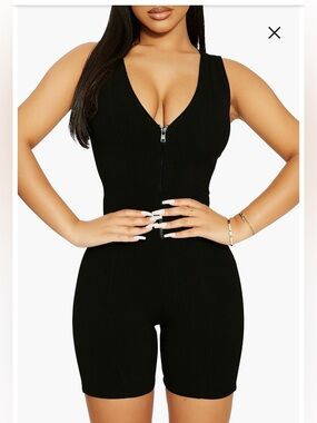 naked wardrobe Green Ribbed Sleeveless Zip Romper